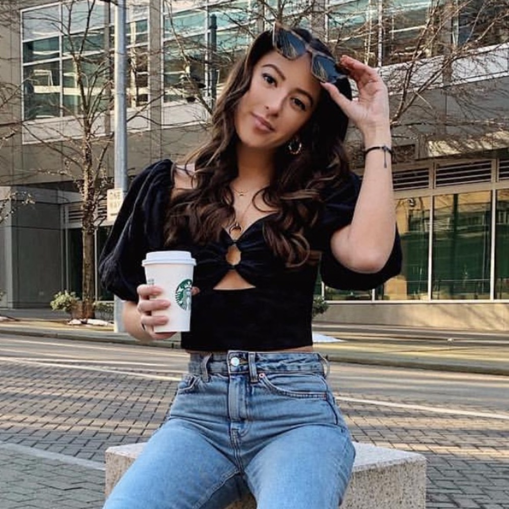 Puff sleeve off shoulder crop top